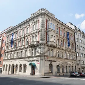 ea-hotel-downtown-prague.praguehotelsweb.com/
